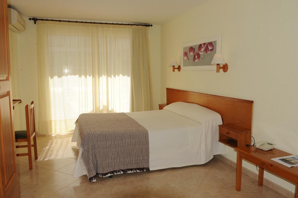 Alfons Hotel Ciutadella  Luaran gambar